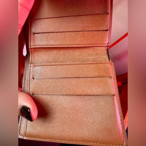 ❌SOLD❌ Louis Vuitton Monogram Compact
Snap Wallet Brown - Picture 8 of 16